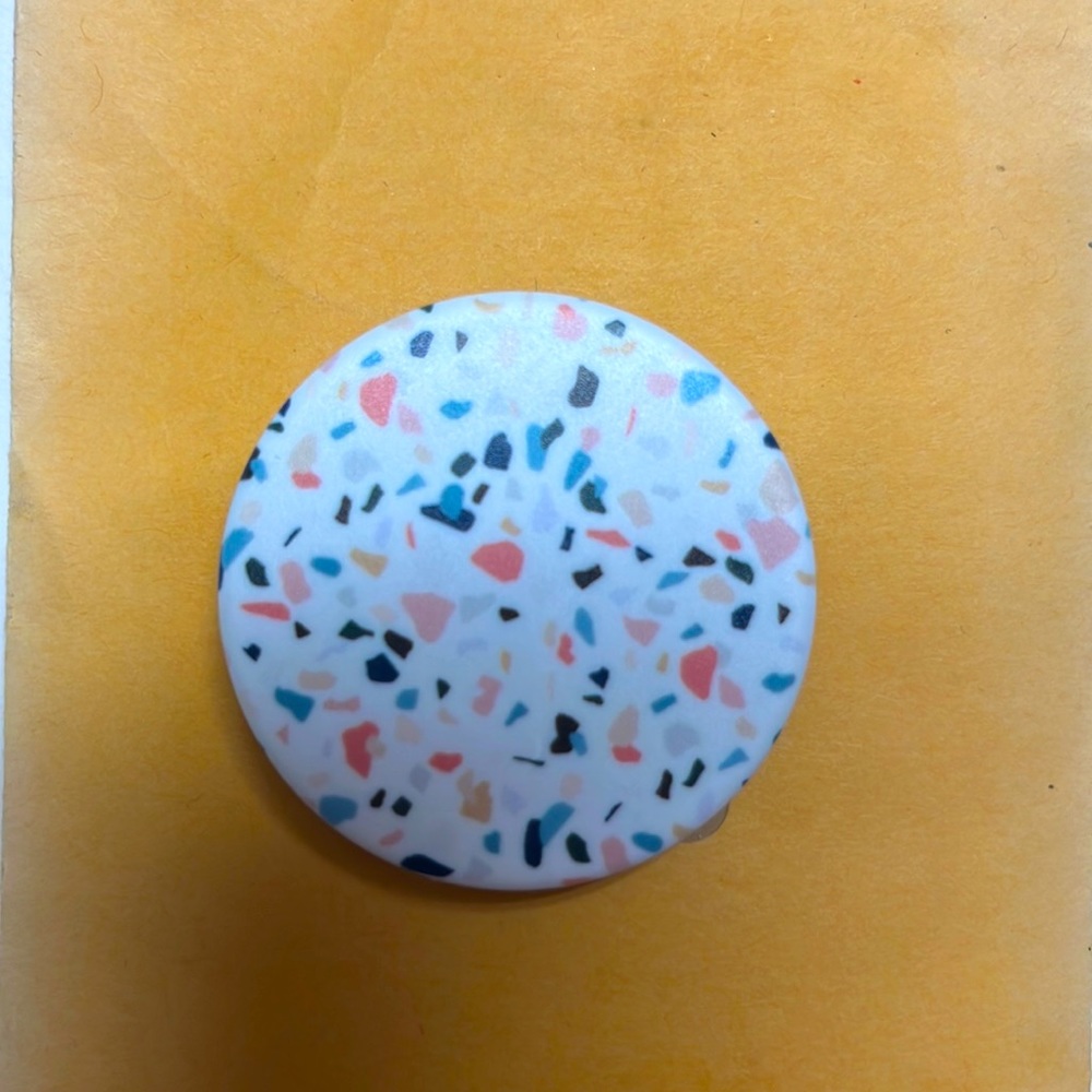 Pop socket - Picture 2 of 2